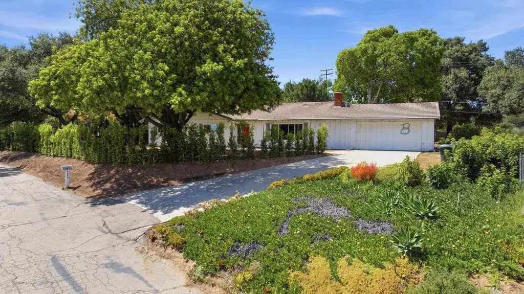 1830 Juanita Lane, Fallbrook