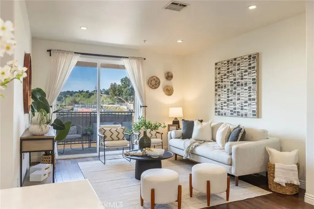 360 W Avenue 26 133, Los Angeles