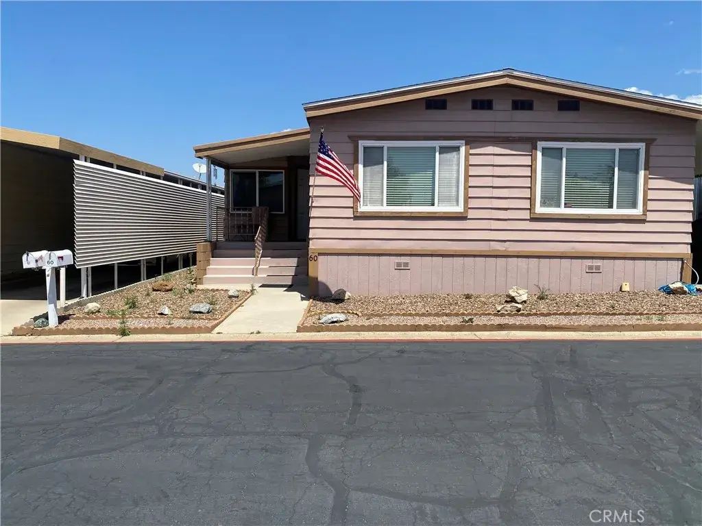 975 California 60, Calimesa
