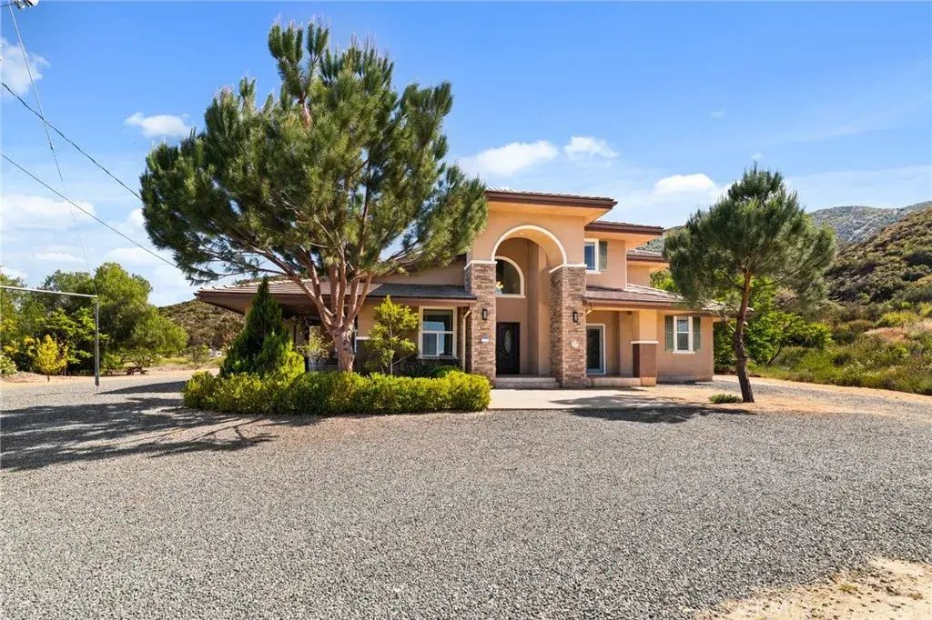 19993 Grand, Lake Elsinore