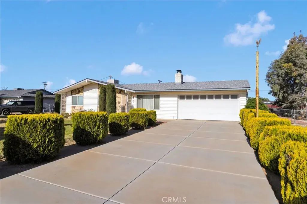 13392 Yakima, Apple Valley