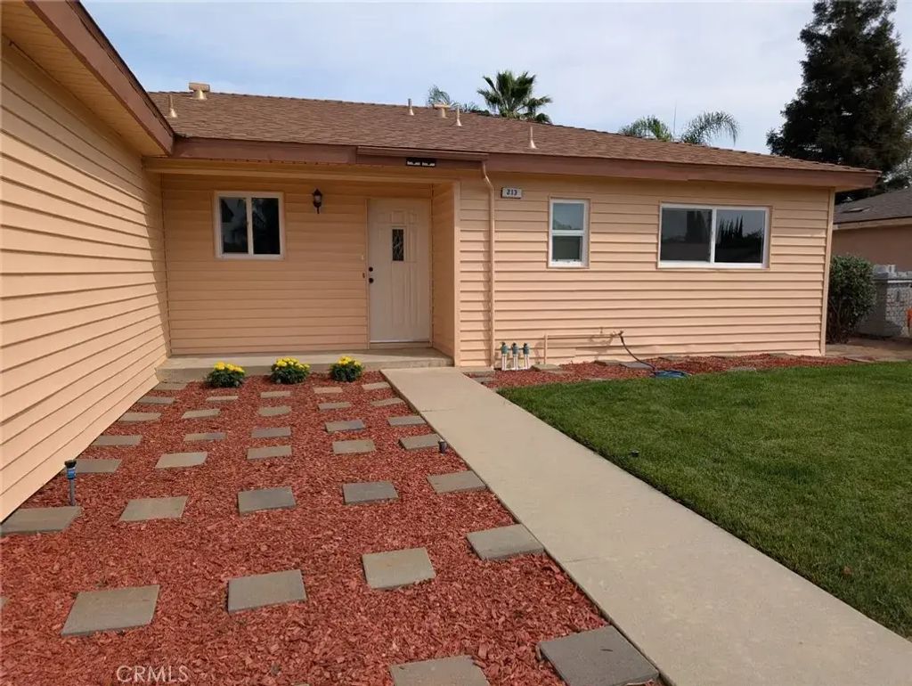 213 Renee Way, Madera