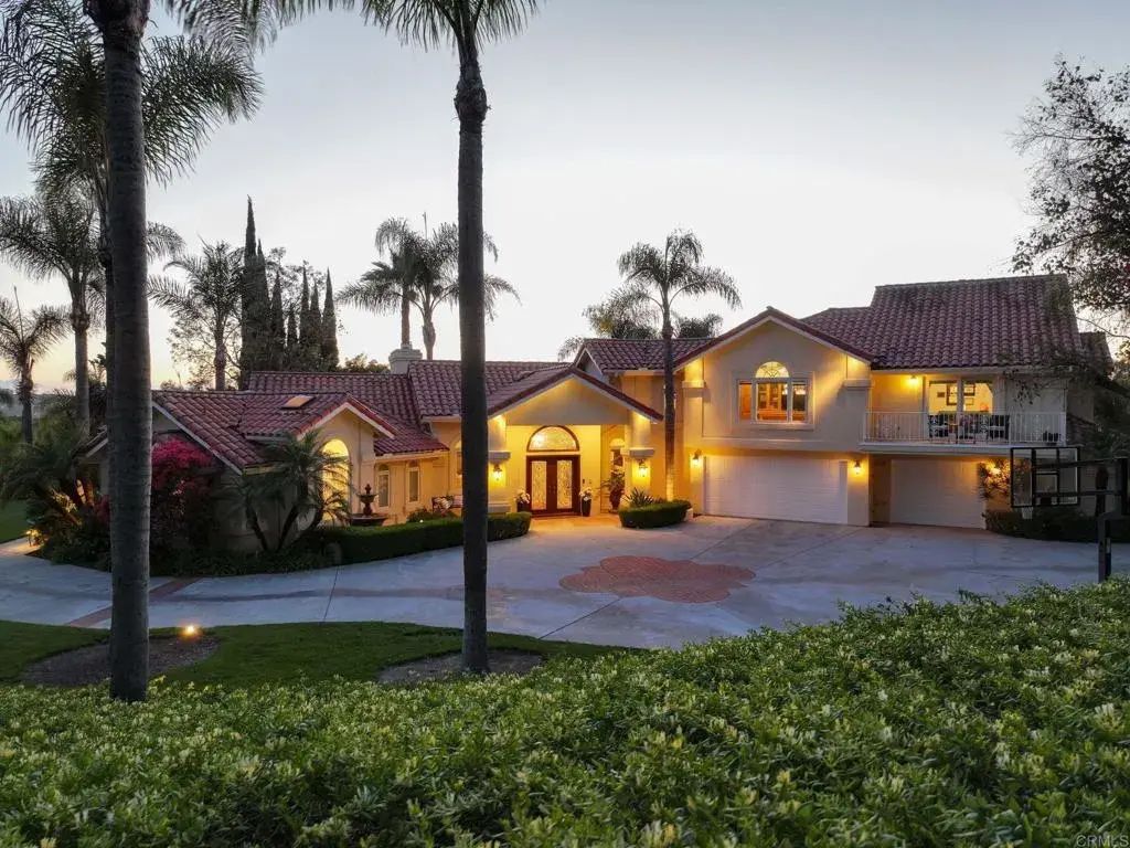 13348 Old Winery Road, Poway