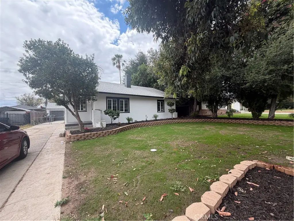 1275 W Marshall, San Bernardino