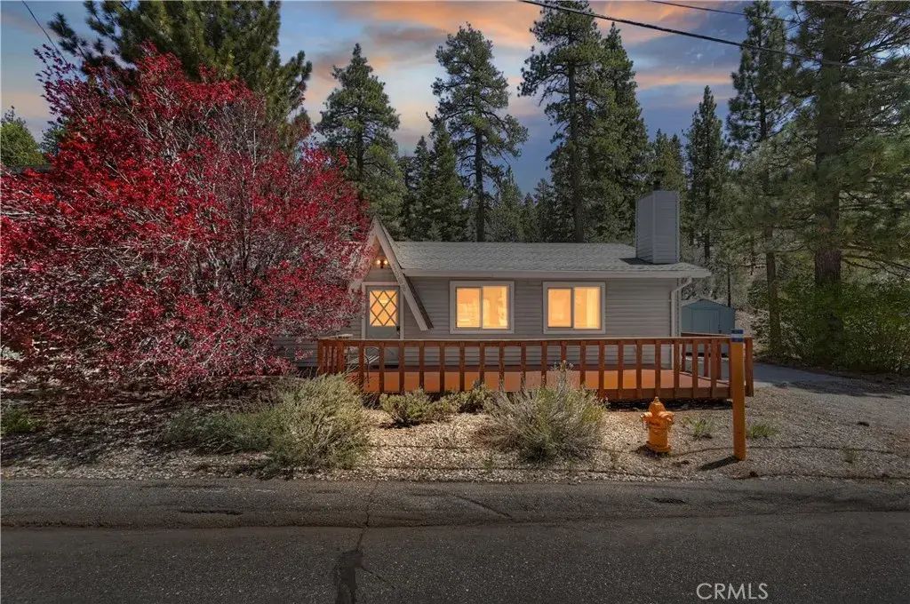 1099 Canyon, Fawnskin