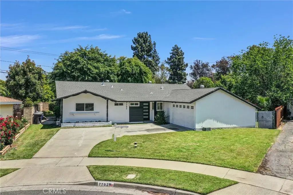 7702 Cassia, Riverside
