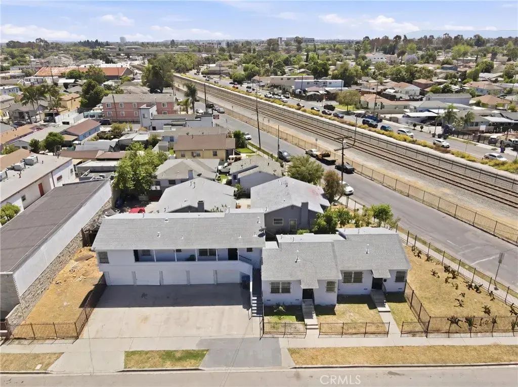 1786 E 110th Street, Los Angeles