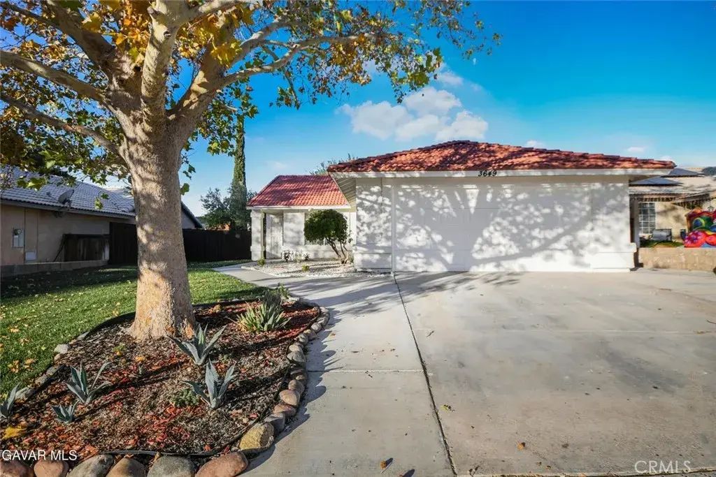 3649 Scherer Drive, Rosamond