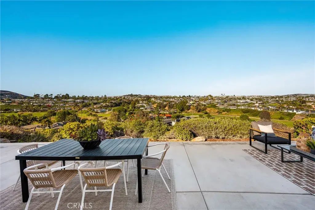 115 Monte Vista 8, San Clemente