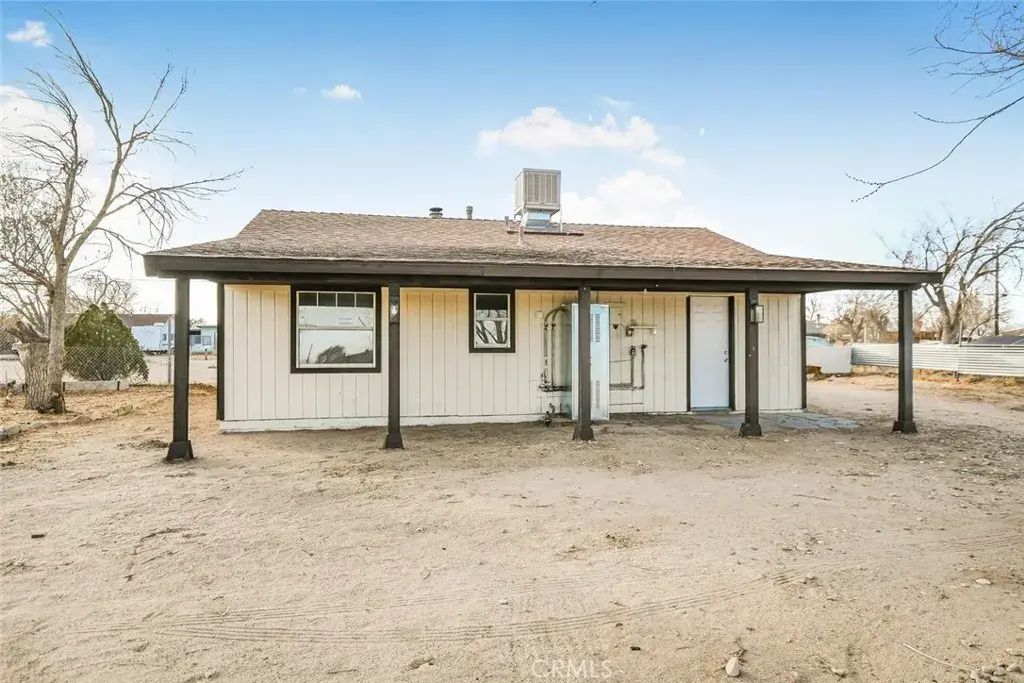 47242 92nd Street West, Lancaster
