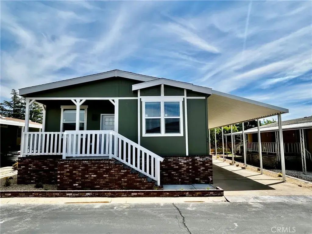 5700 W Wilson 24, Banning