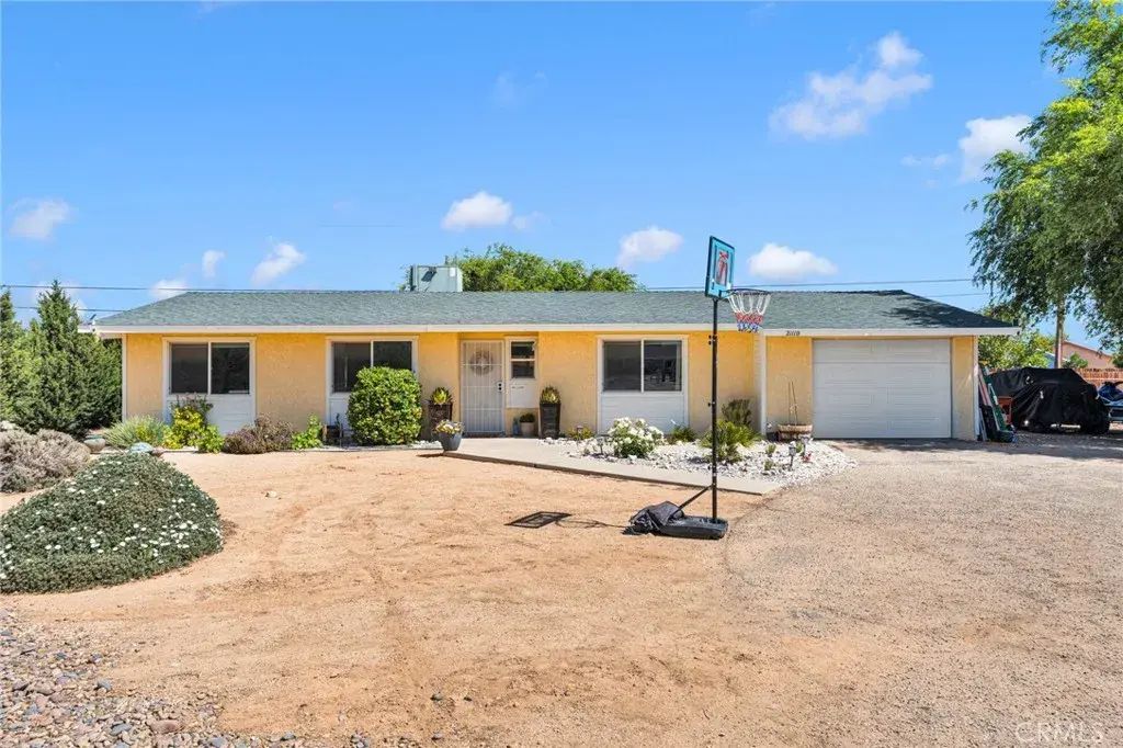 21110 Multnomah, Apple Valley