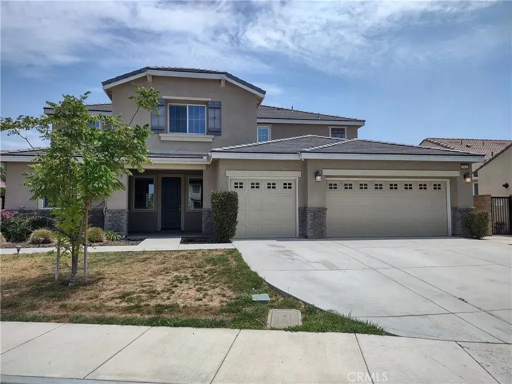 7921 Swiftwater Court, Eastvale