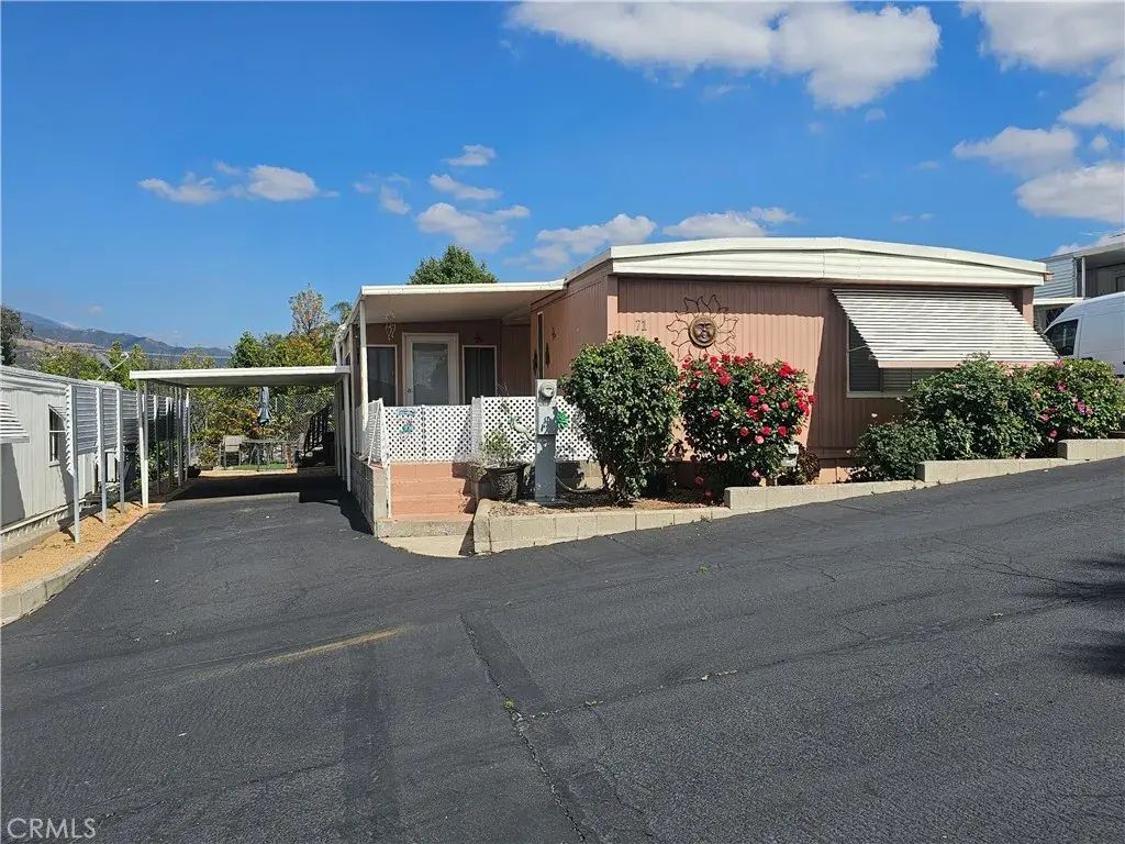 12995 6th 71, Yucaipa