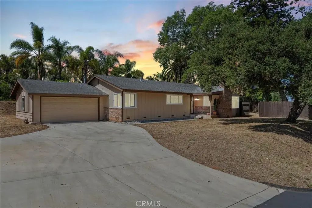213 Beaumont, Vista