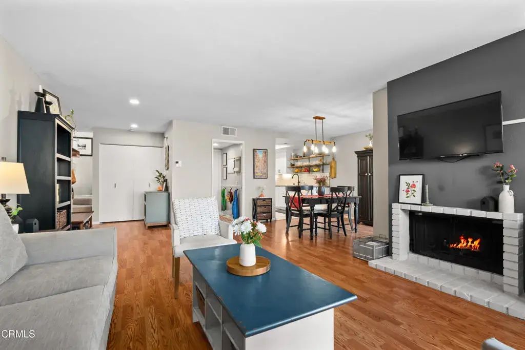 211 Linwood Avenue C, Monrovia