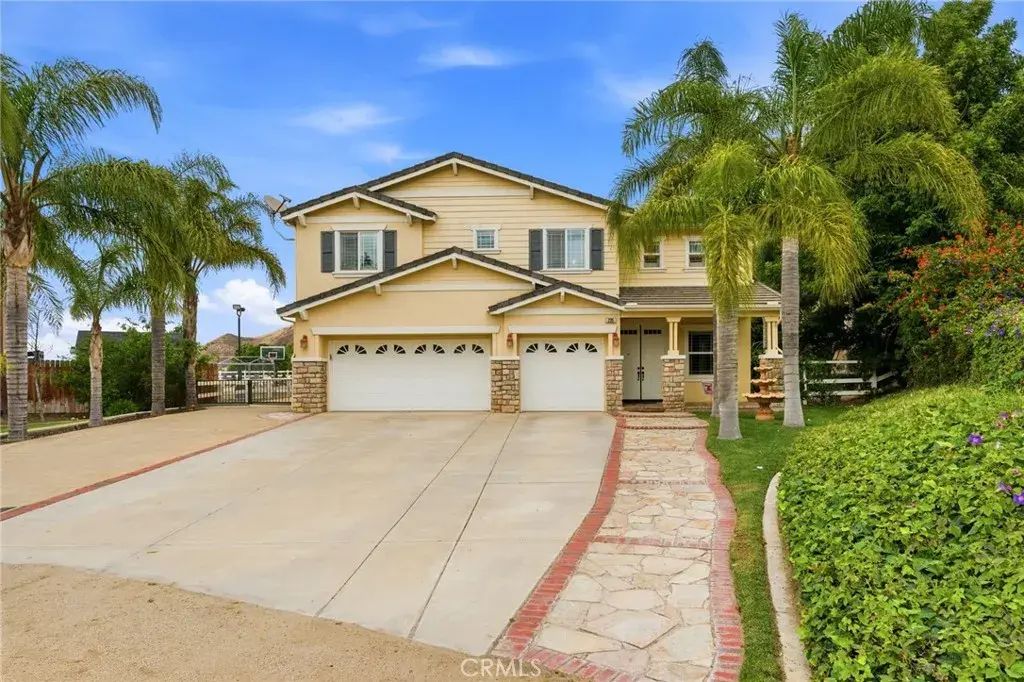235 Gulfstream Lane, Norco