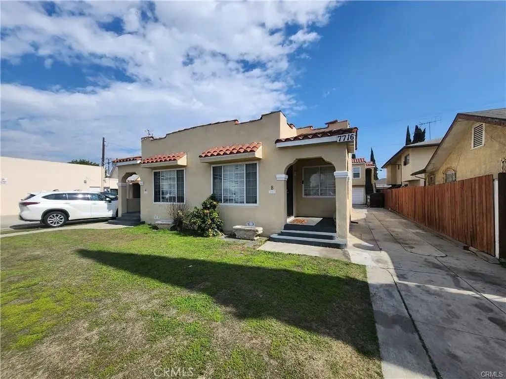7716 California, Huntington Park