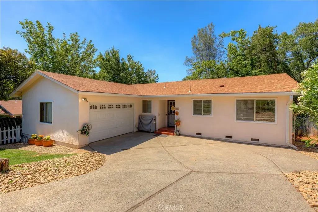 24 La Foret, Oroville