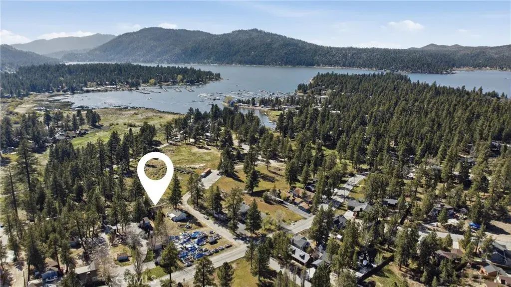39931 Glenview Road, Big Bear Lake