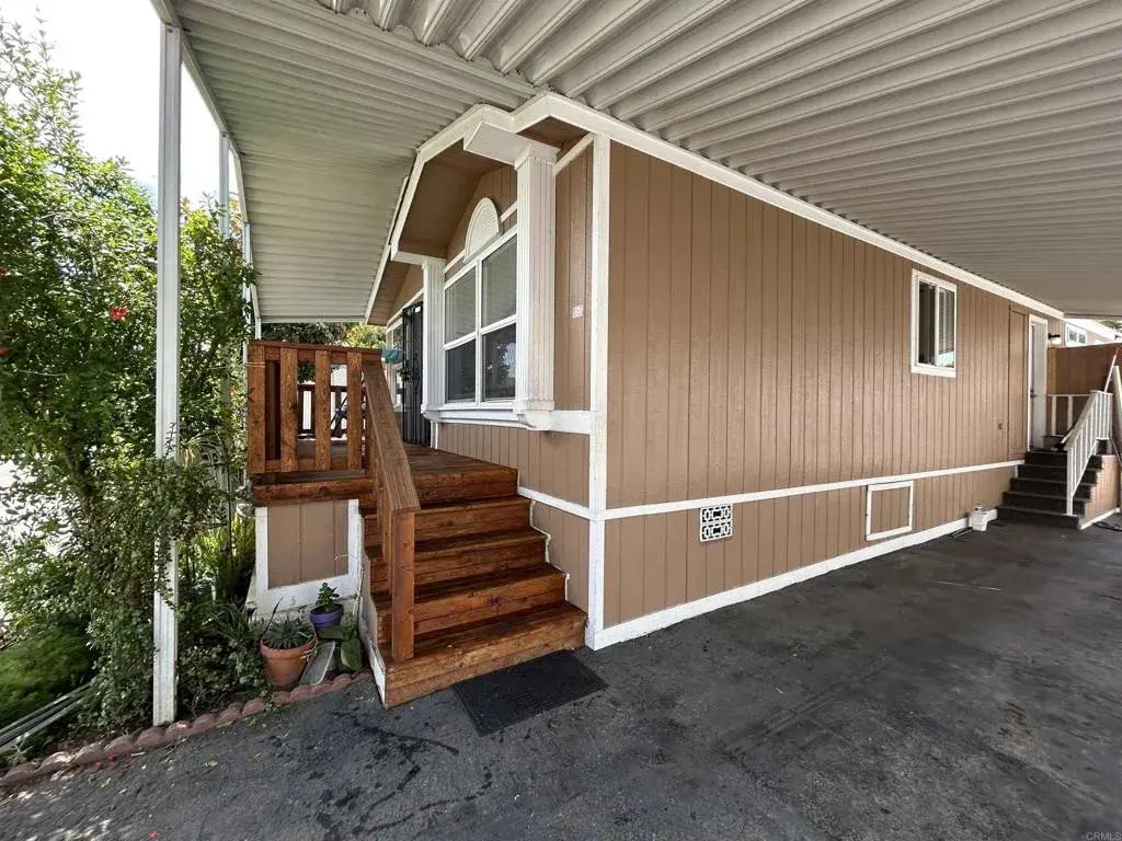 2550 E Valley Pkwy 87, Escondido