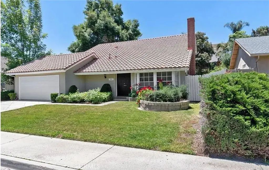 26602 Cortina, Mission Viejo