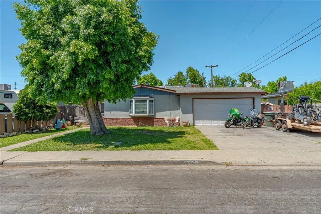 2825 Green, Merced
