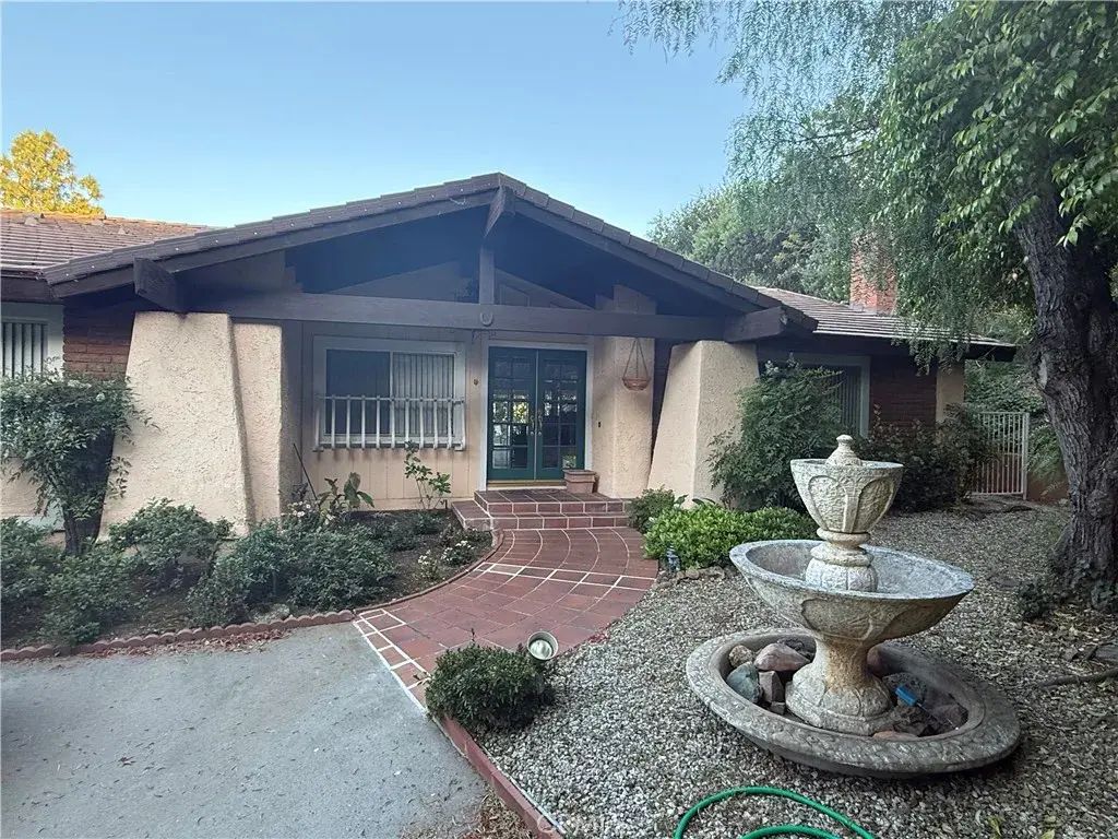 2236 Hillsbury Road, Westlake Village