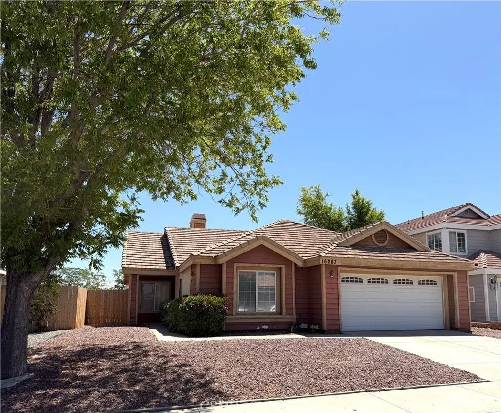 16283 Salinas, Victorville
