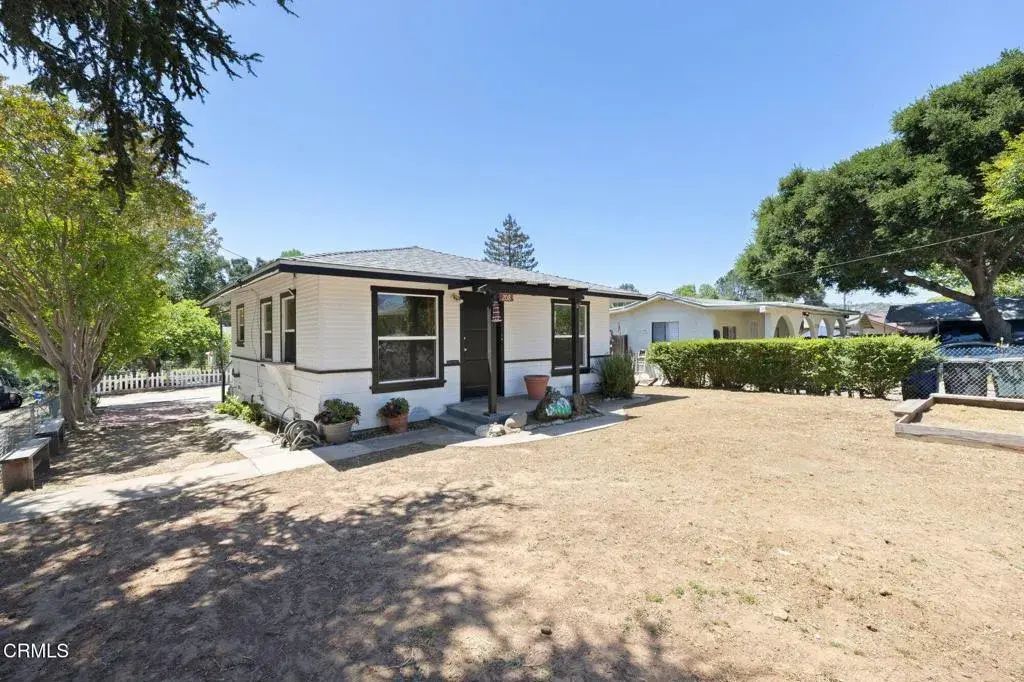208 W Oak View Avenue, Oak View