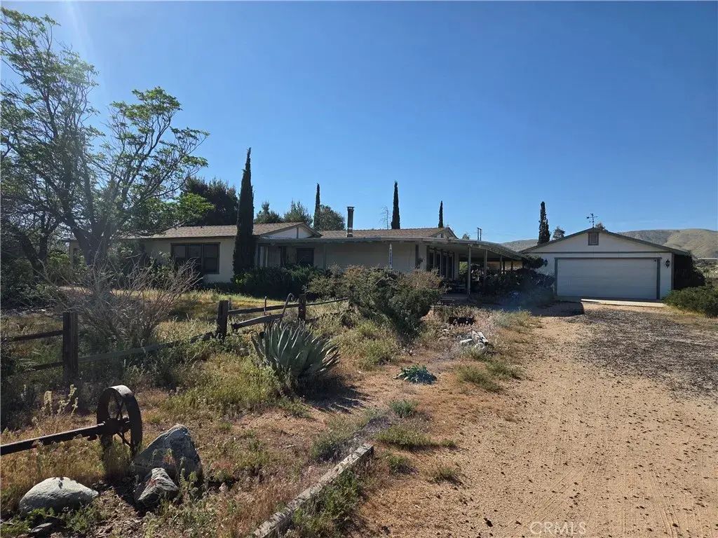 23131 Tussing Ranch, Apple Valley