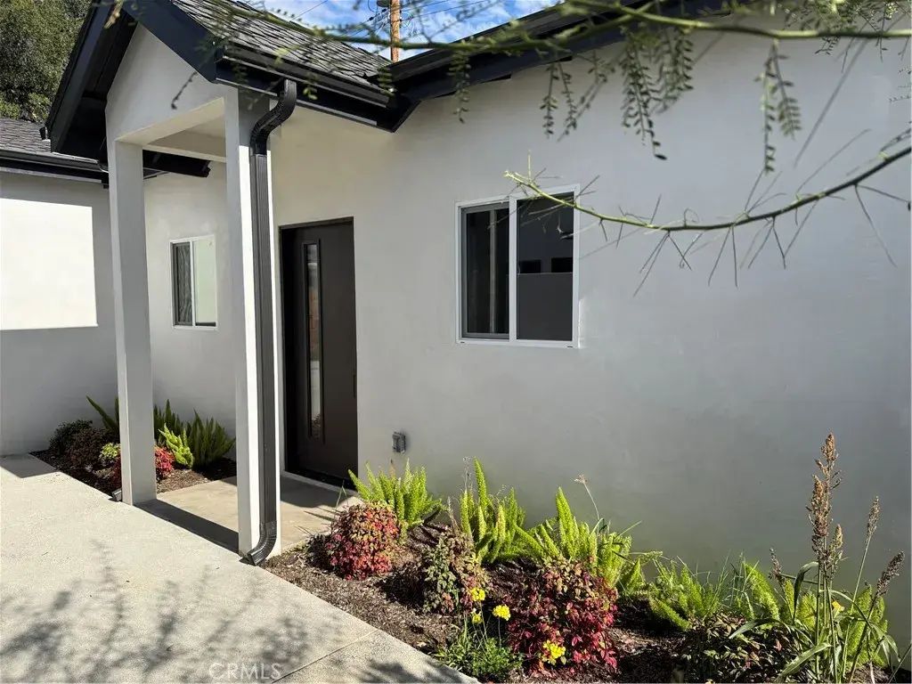 1072 N Vinedo Avenue, Pasadena