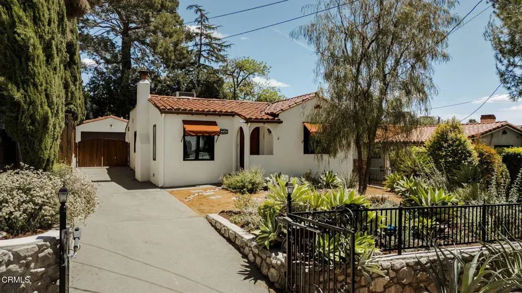 10166 Silverton Avenue, Tujunga