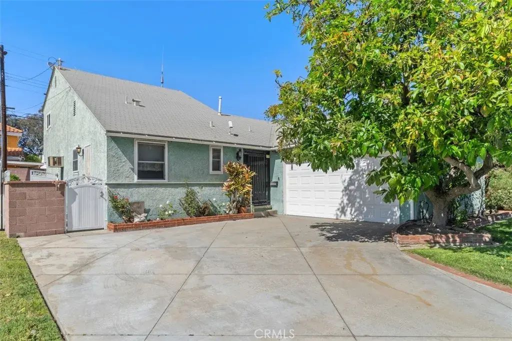 10253 Angell, Downey