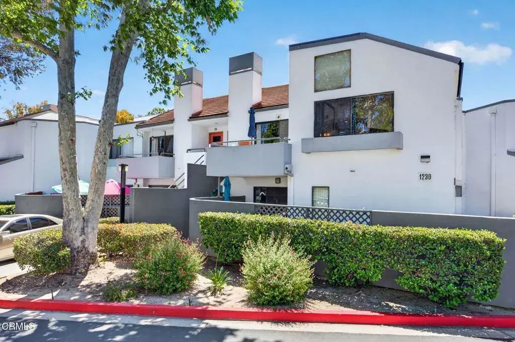 1230 Tivoli Lane 224, Simi Valley