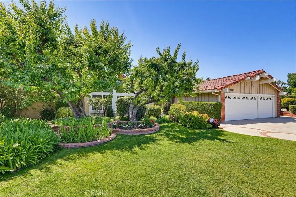 9411 Balcom, Northridge