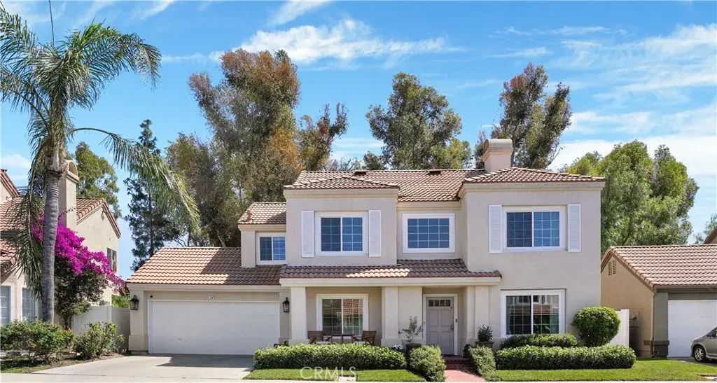 24 Santa Monica, Aliso Viejo