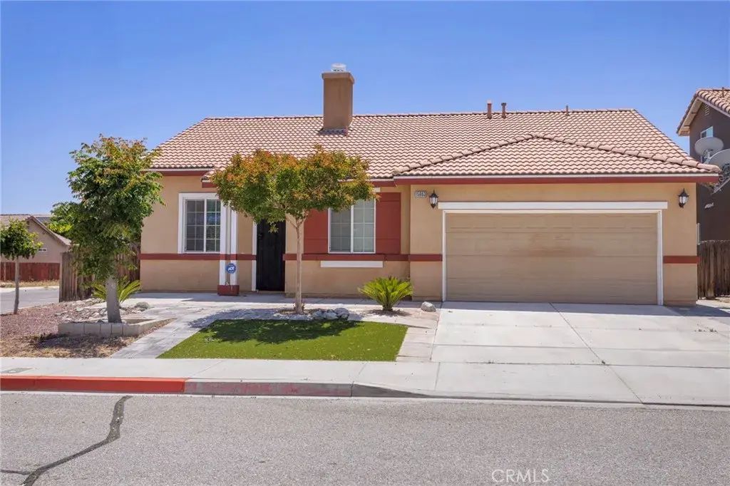 15663 Choctaw Court, Victorville