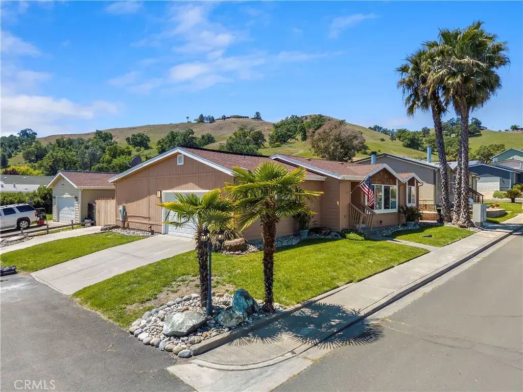 205 Island View, Lakeport