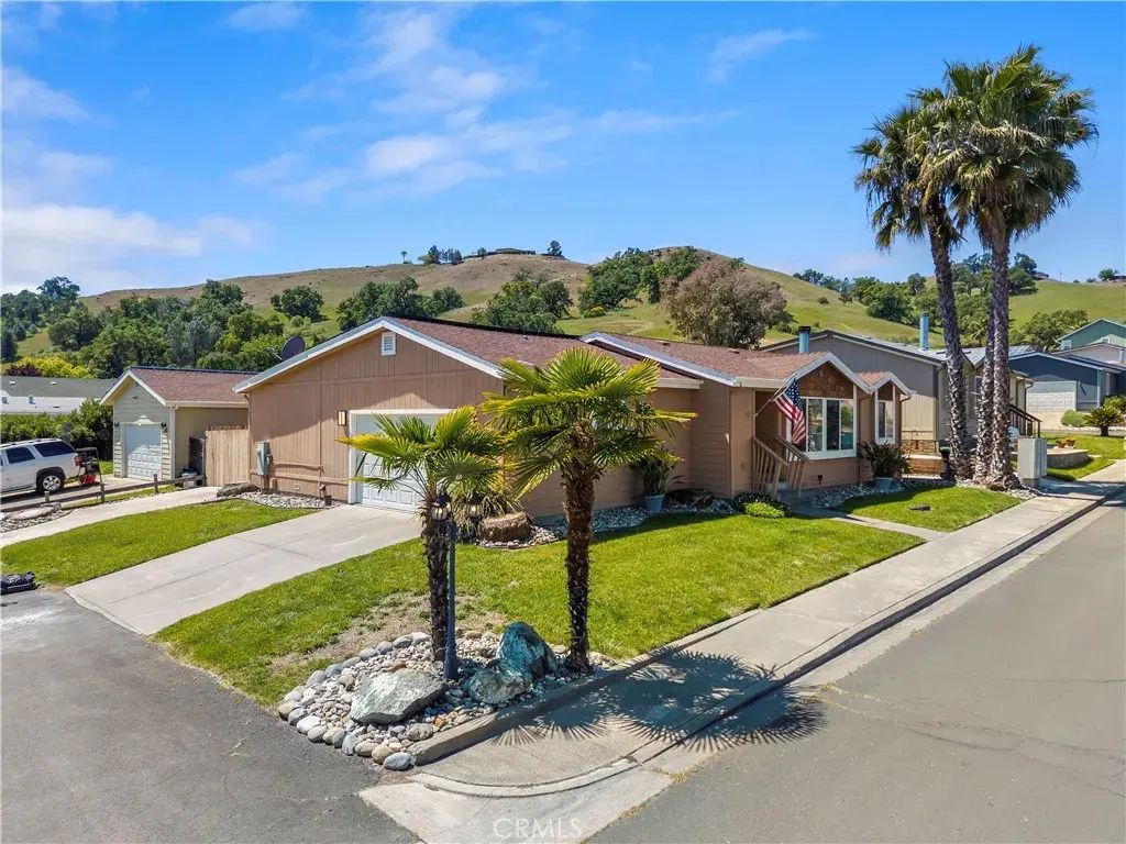 205 Island View, Lakeport