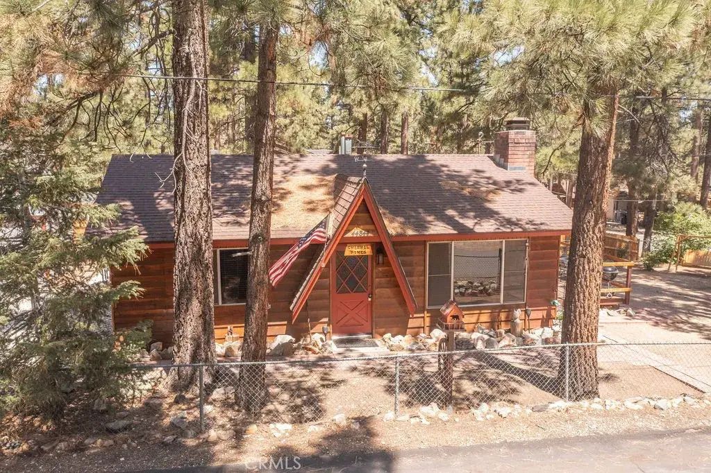 44844 Manzanita Lane, Sugarloaf