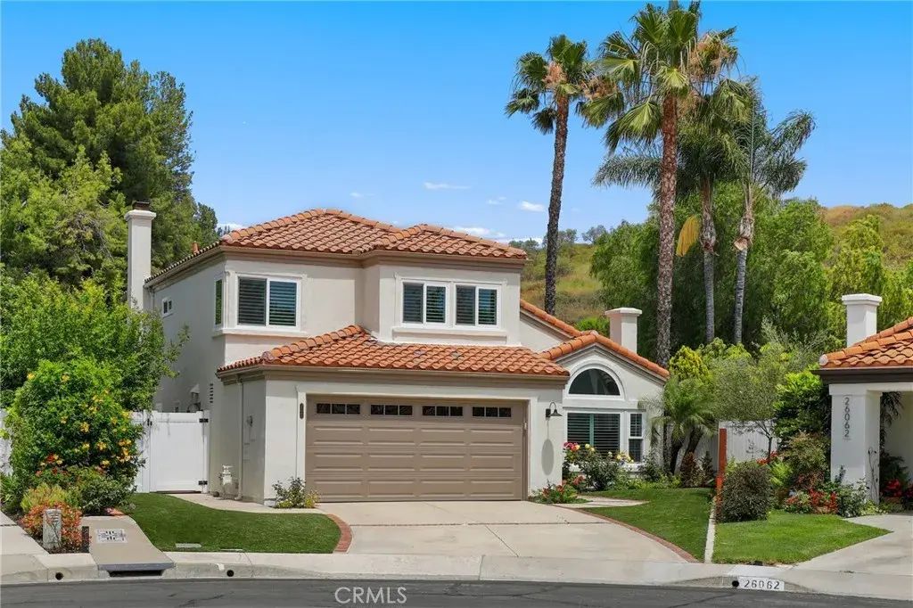 26066 Miralinda, Lake Forest