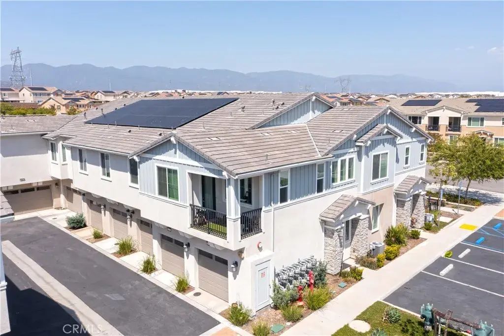 16570 Wyndham 1, Fontana