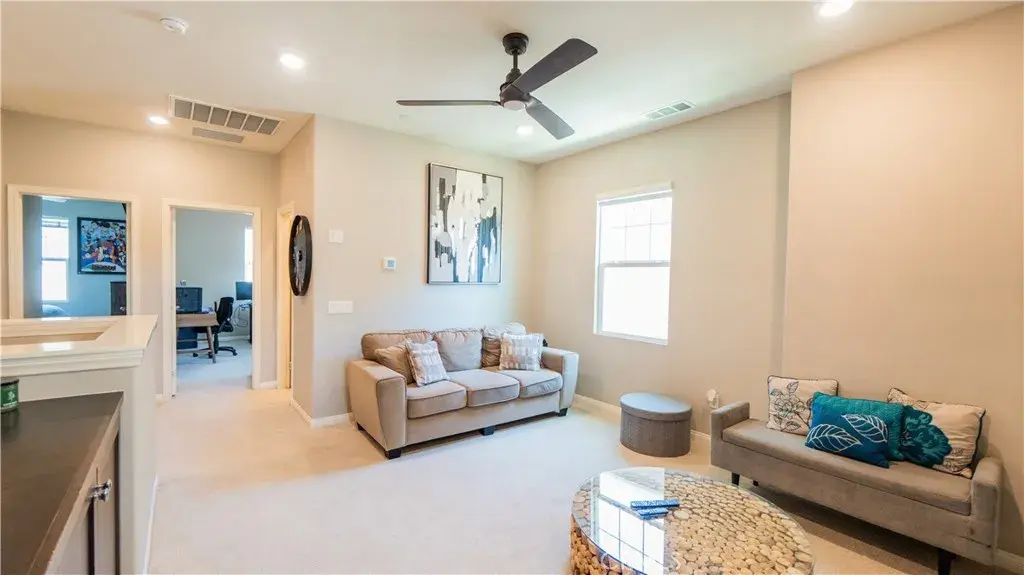 22740 Harmony, Saugus