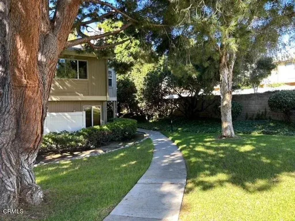 1252 San Simeon Court 6, Ventura