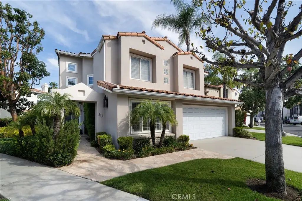 311 Long Point, Long Beach