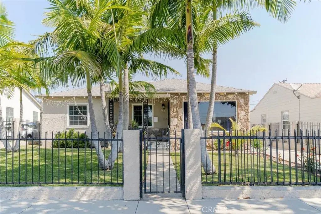 969 W Laurel Street, Compton