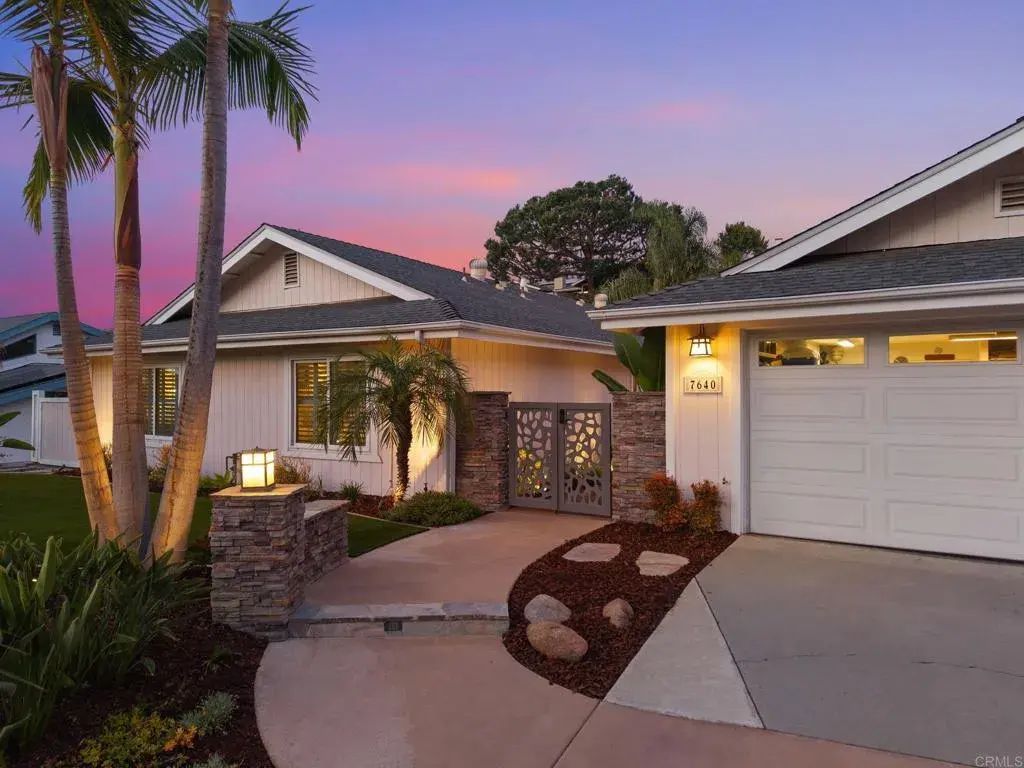 7640 Calle Madero, Carlsbad