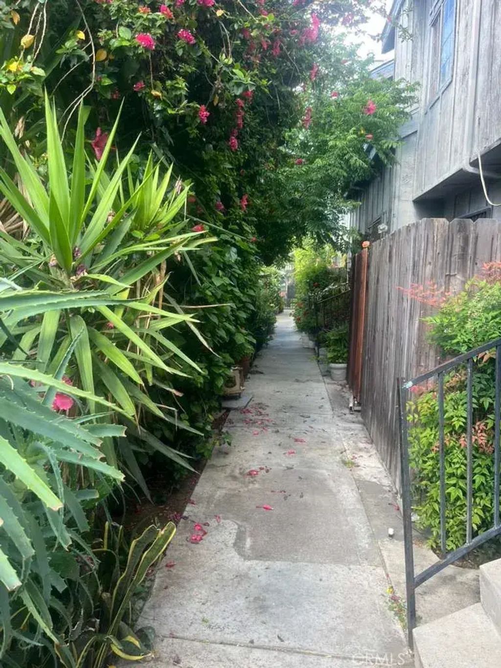 9332 Van Nuys Blvd 56, Panorama City