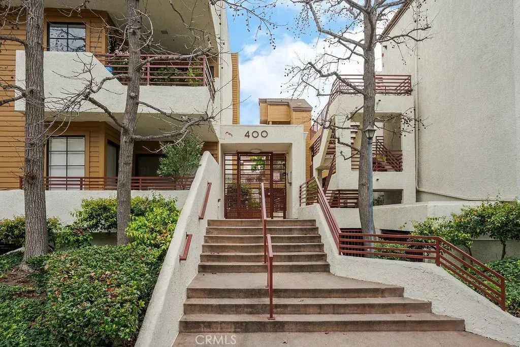 400 N Louise Street 205, Glendale